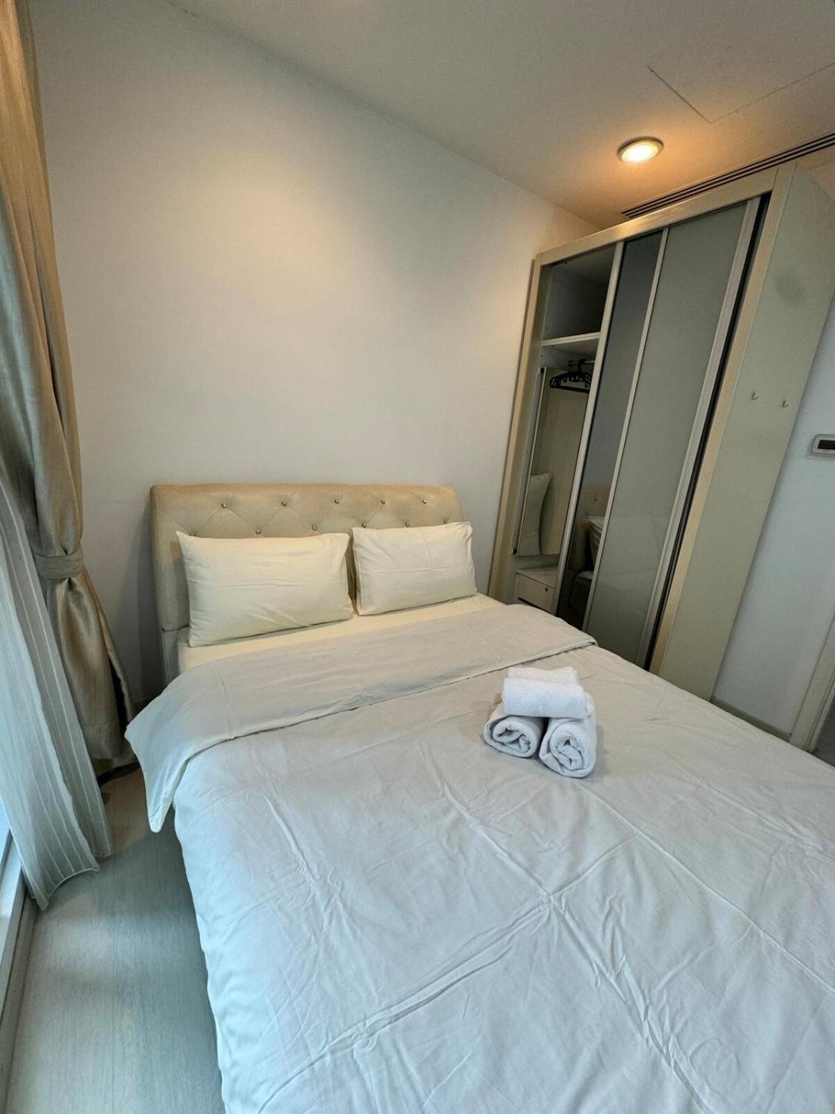 Apartment Great Value Center Unit *